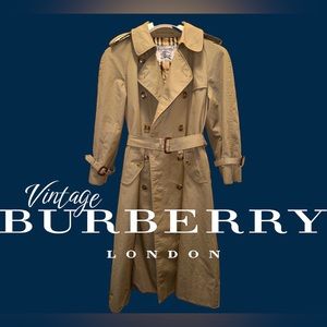 BURBERRY TRENCH COAT 🧥 vintage 90’s classic womens Large